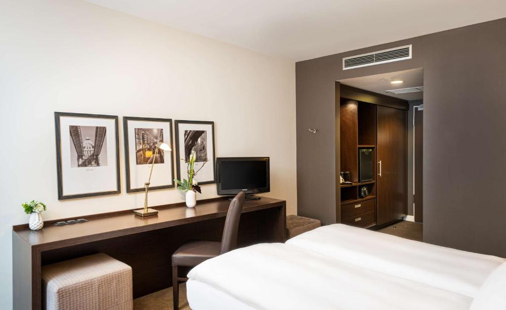 Superior Double Room accommodation