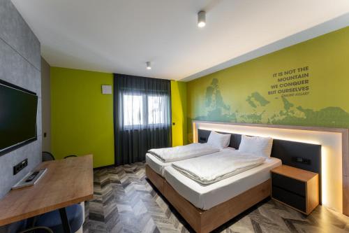 Einzelzimmer - Doppelbett - Champions Room  nahe Olympiapark  accommodation