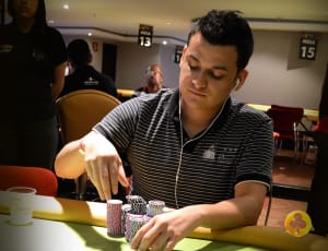 Juli&aacute;n Pineda