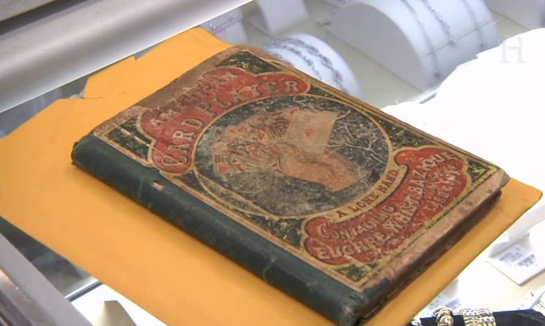 El primer libro de poker se vendió en El Precio de la Historia