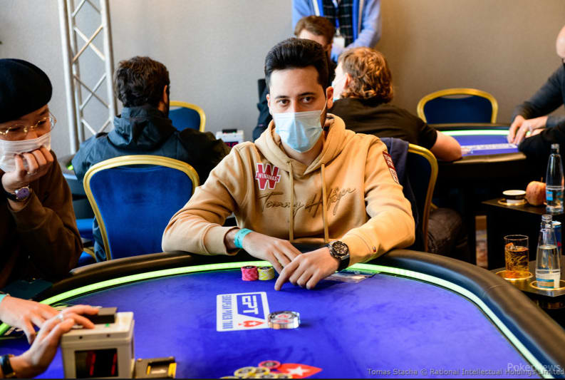 Mateos lidera la mesa final del torneo más caro de Praga