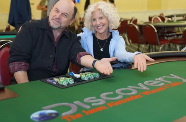 Un actor de Seinfeld organiza un torneo con estrellas de Hollywood