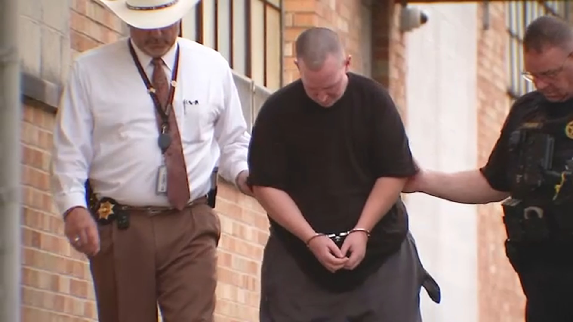 Del flop a la celda: un grinder fue detenido en plena partida por un doble homicidio
