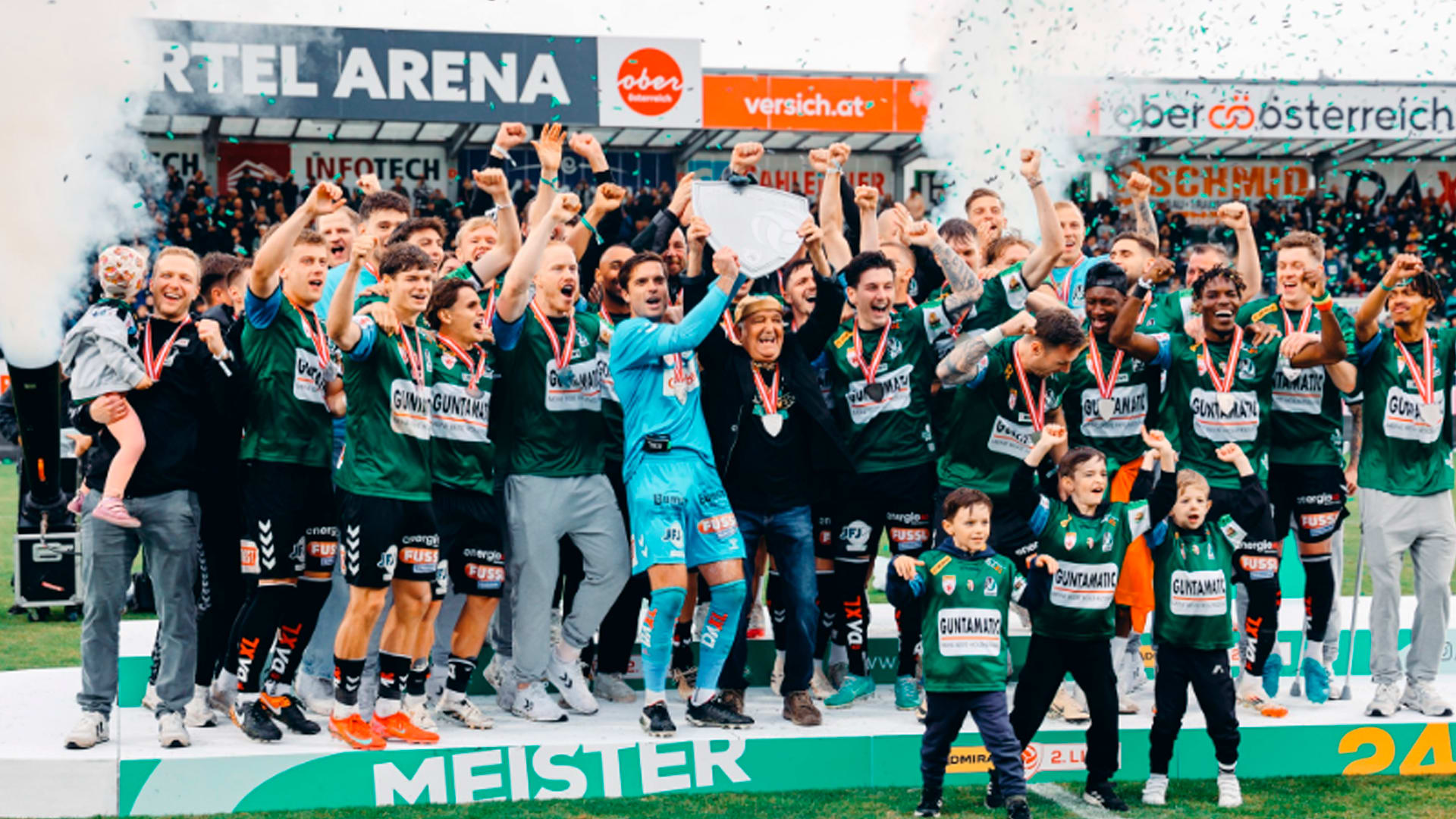 De finalista en la WSOP a dirigir en el fútbol en la Primera de Austria
