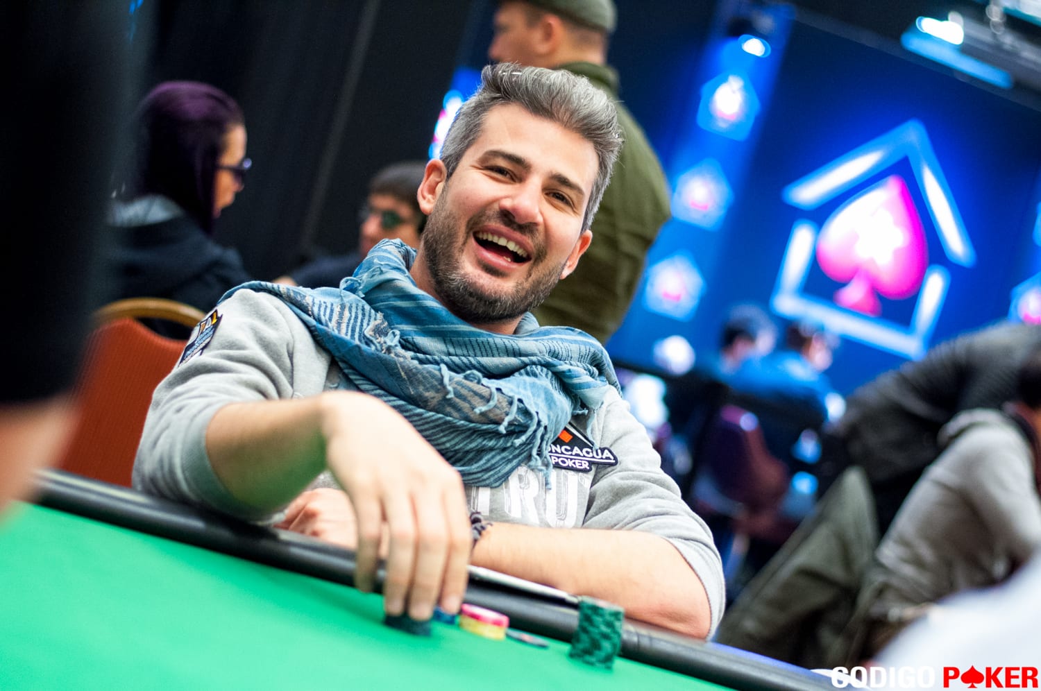 Nacho Barbero sonrió por triplicado en PokerStars
