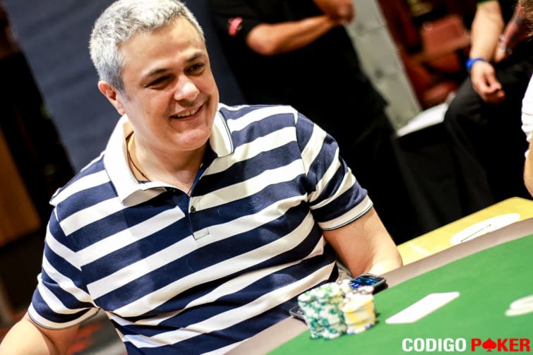 Jorge Twin-Caracas Arias