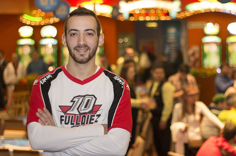 Full 10 Poker presenta a Germán Muisés como nuevo miembro de su equipo