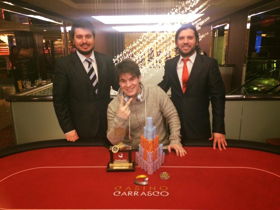 Nicolás Tito volvió a conquistar el Martes de Poker del casino Carrasco