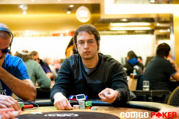 Nicol&aacute;s Mohmadan_