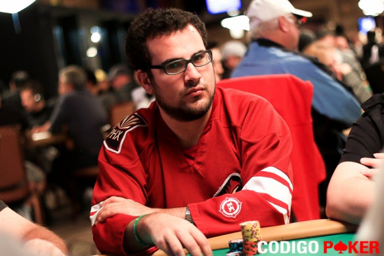 Nivel 9: &Quot;Arriba Los Latinos&Quot; 9 Daniel Ospina-2