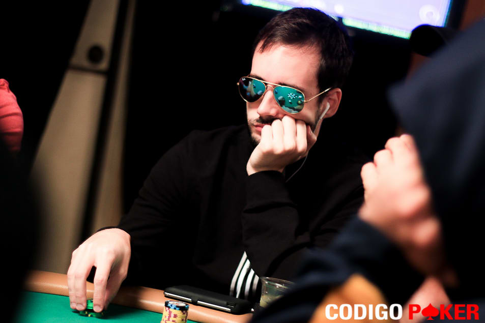 Juan Copani escaló hasta el podio del Hot $162