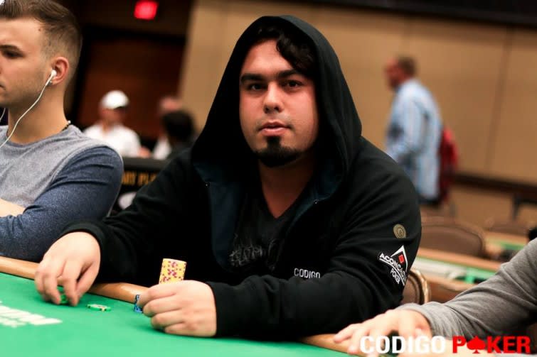 11667351_1075140229166841_4583359540658632500_N