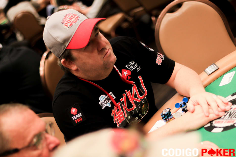 Moneymaker sale por primera vez a la cancha