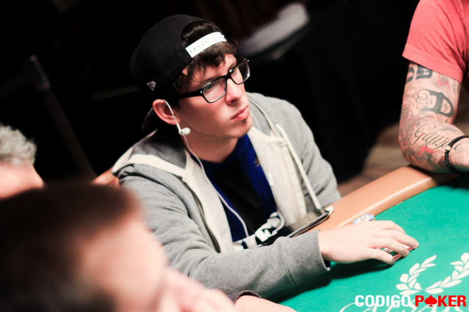 Nicolás «magocapria27» Betbesé hizo Mesa Final del Sunday 6-Max