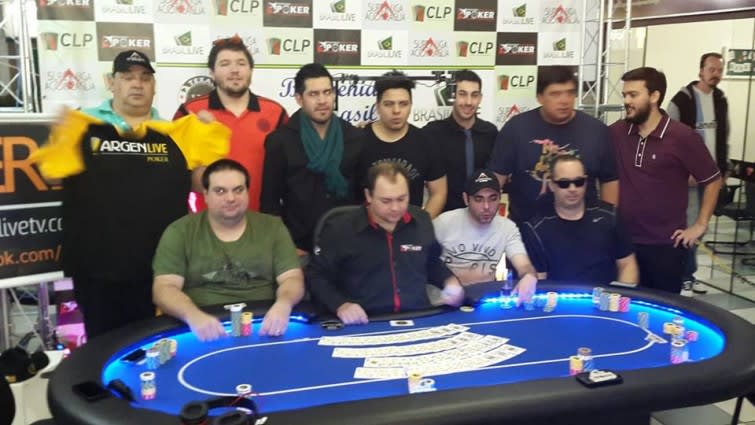 11863222_864316713654304_2146806190764486641_N