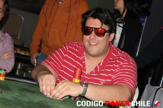 Javier Swett sigue sumando victorias a su historial