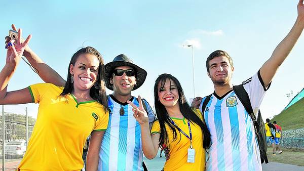 Aconcagua Poker: Argentina conquista Clásico del Domingo e Brasil Torneio de verão