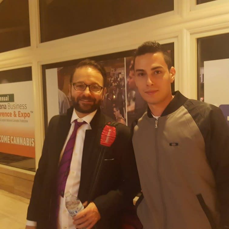 Mauricio Salazar Y Daniel Negreanu