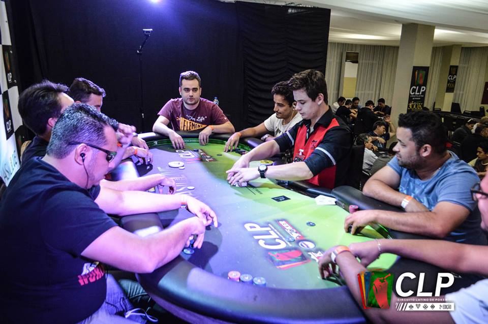 Sucesso no satélite Freeroll; Hoje começa o Evento Principal 300k garantidos!