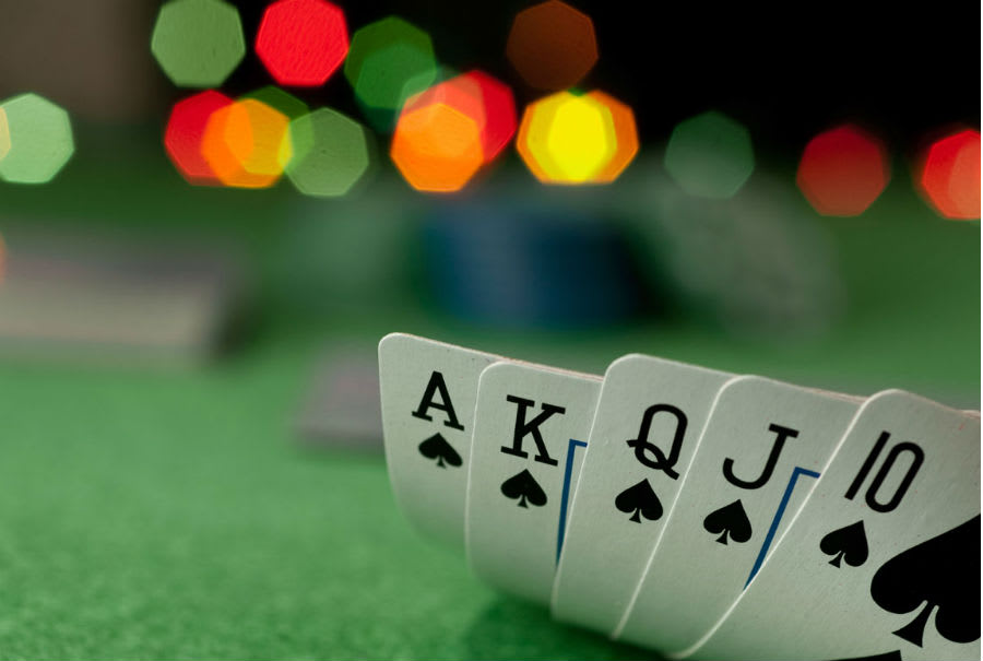 Ideal para Navidad: gana un libro de Pensar Poker