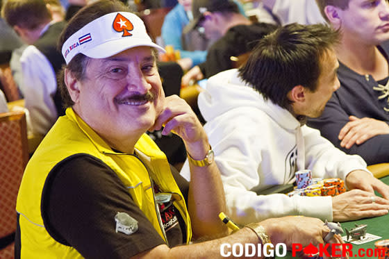 Humberto Brenes recibió el premio de Leyenda Viva en Malta