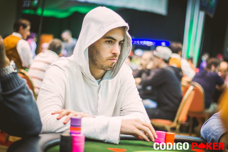 La mesa final del Big $22 fue bien latina