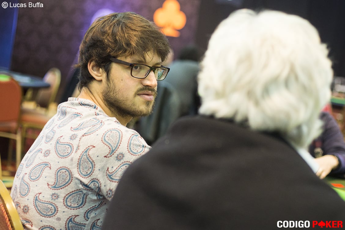 Entre Gonzar y Komaromi juegan a lo grande