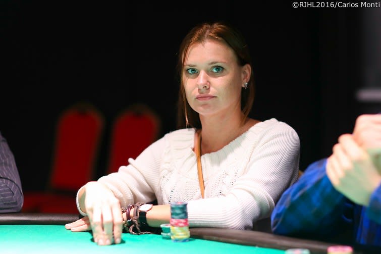 Irina Petrova-Laptvi&ntilde;a9S-6990