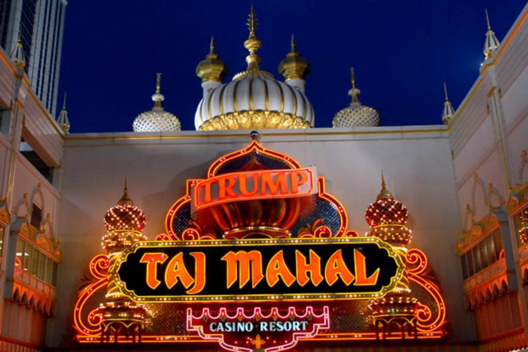 Trump Taj Mahal closed its doors one last time