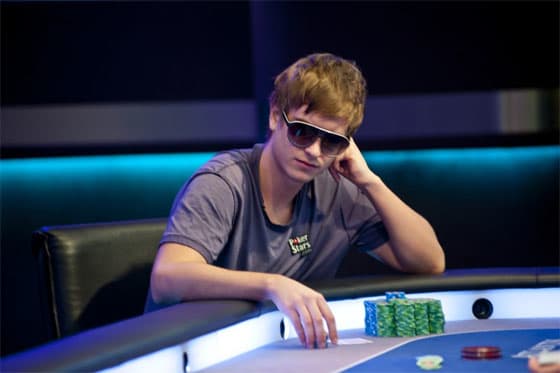 Y un día Isildur1 encontró el fold