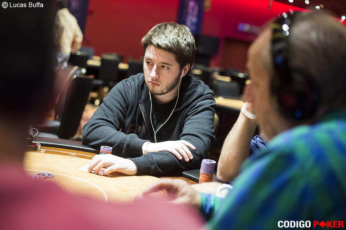 Araujo continua con su buena racha en Bruselas