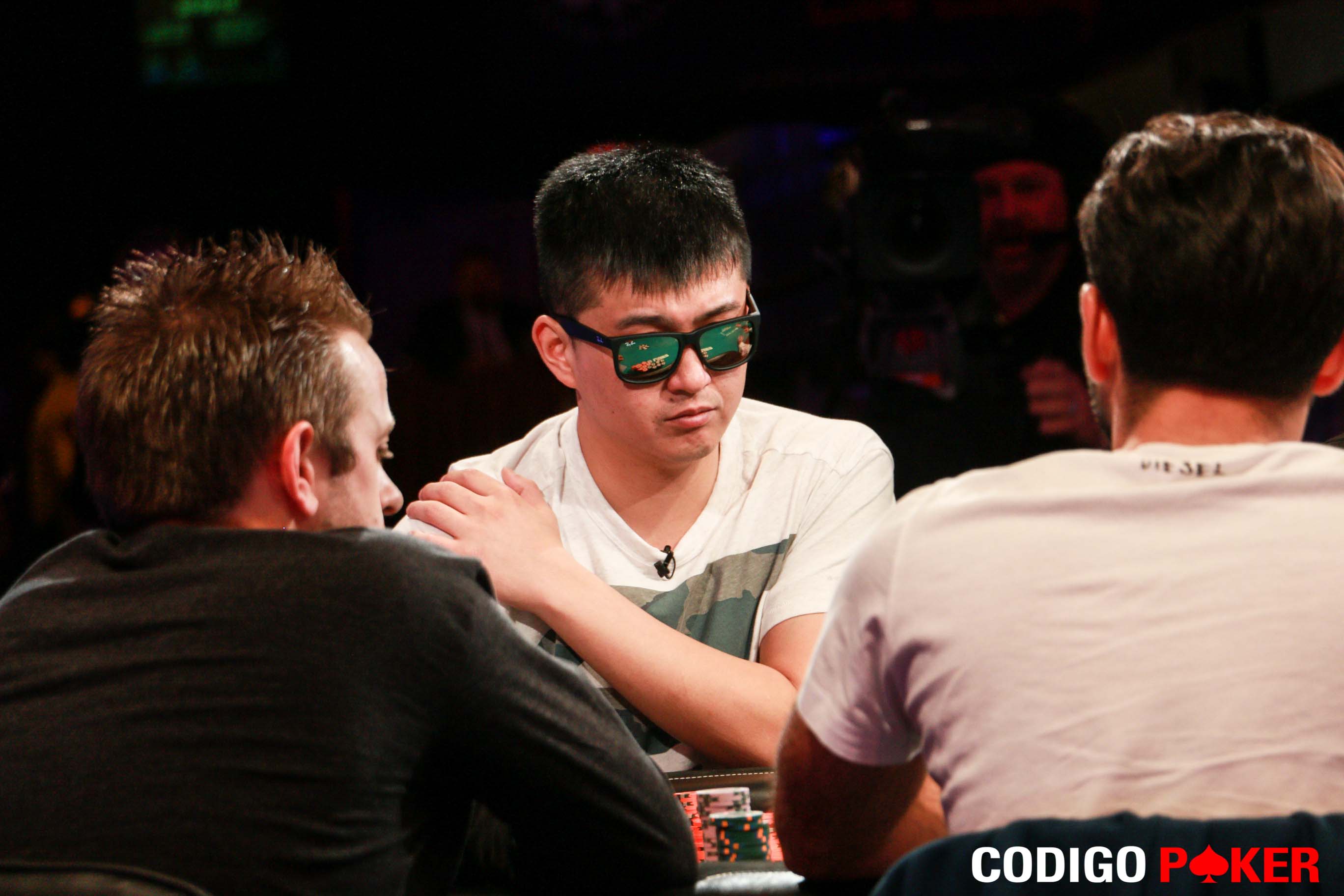 Kaju habla de lo humano y lo divino en Marca Poker