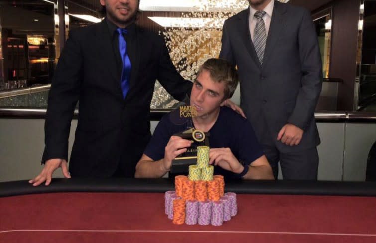 Matias Scaffo se comió el Saturday KO