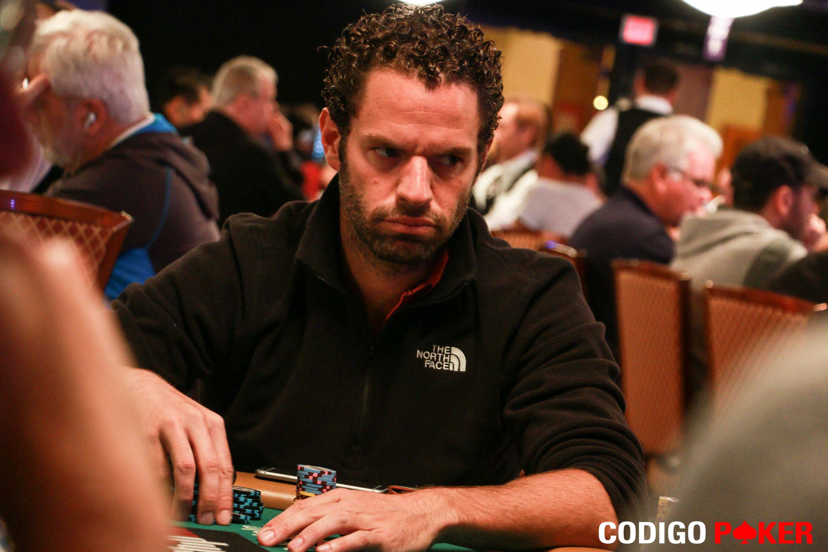 El primer golpe de Diego Sánchez fue de nocaut