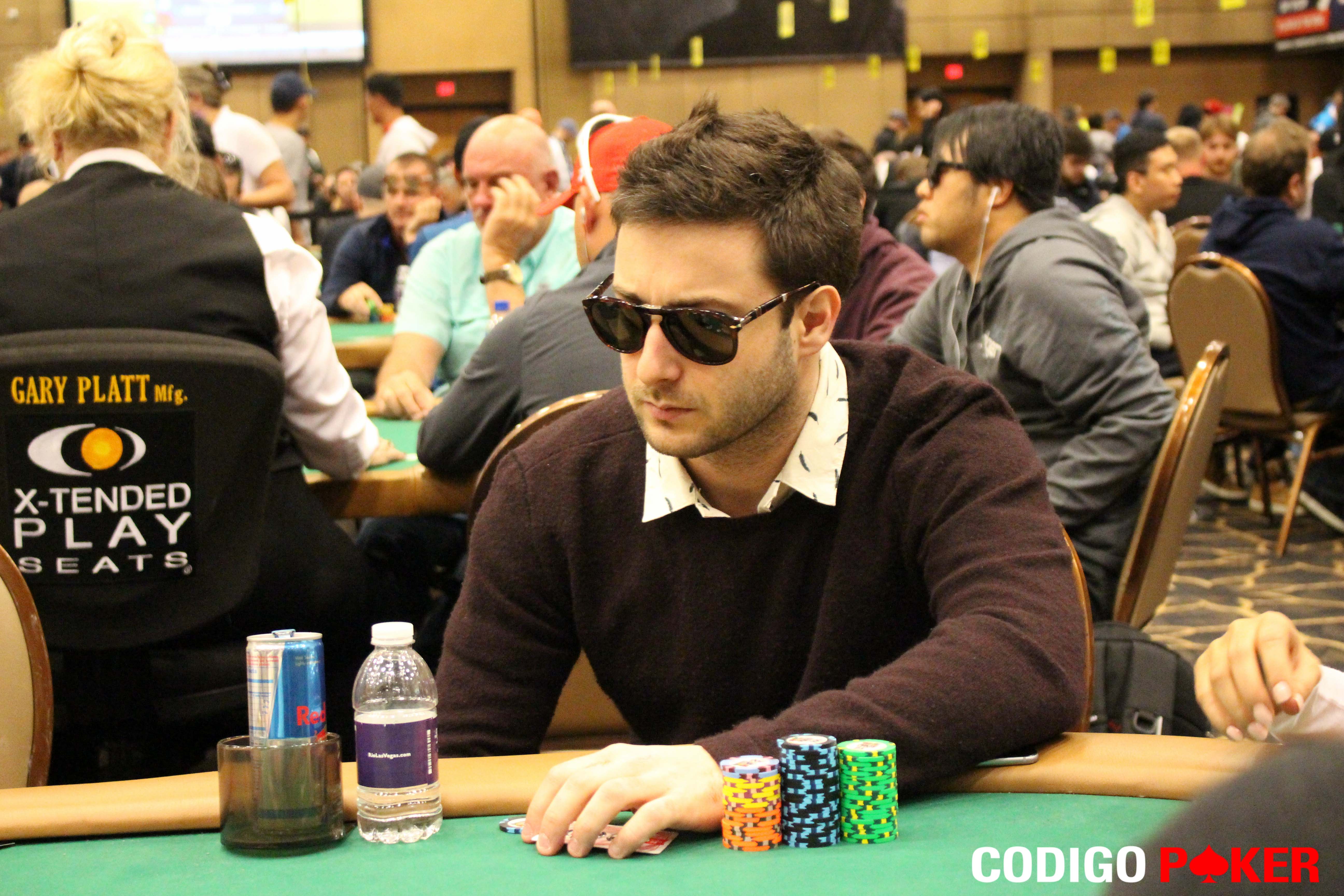 Guibert metió una bomba en el Planet Hollywood