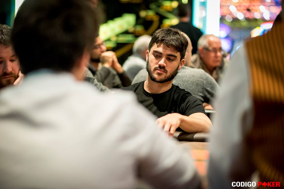 Fabrizio también da cátedra en PartyPoker