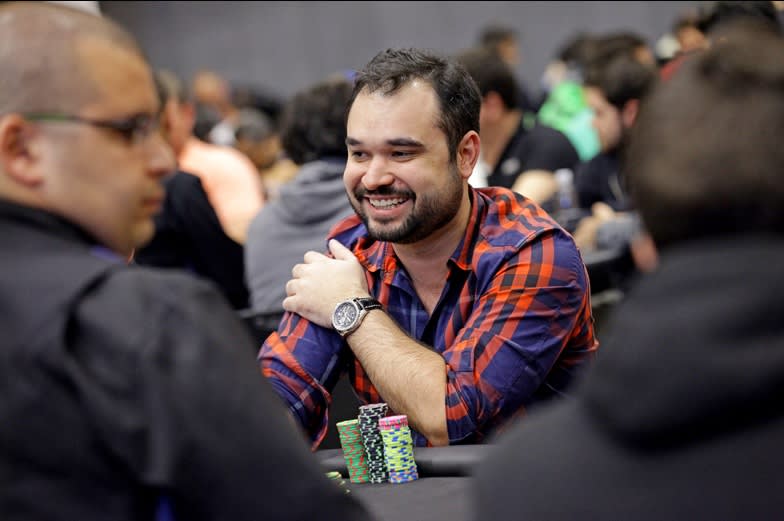 Ariel Bahia é campeão do Bounty Builder $215 e forra pesado