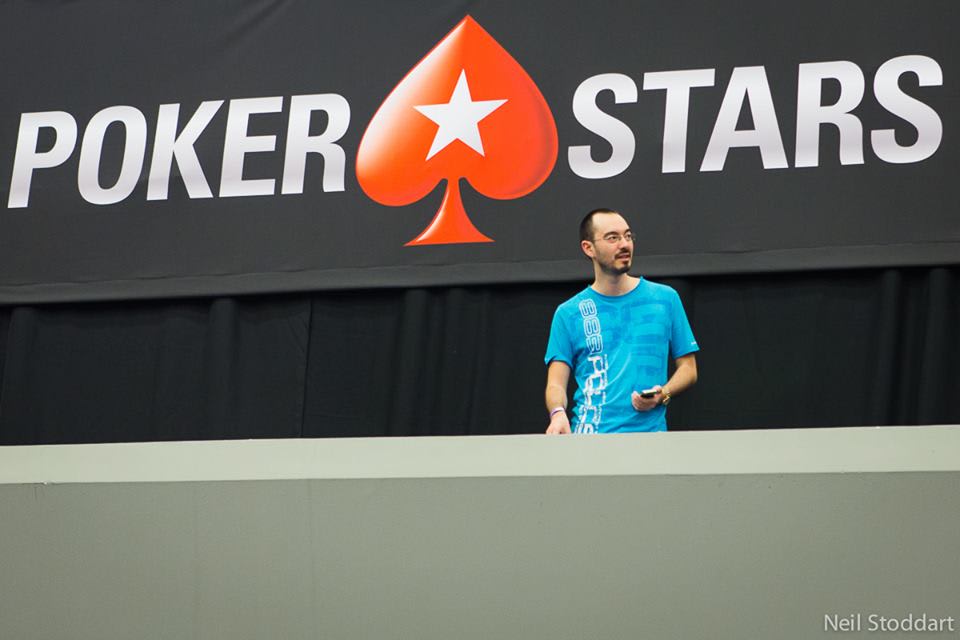 Mira como slowrollearon a Kassouf en un cash game televisado