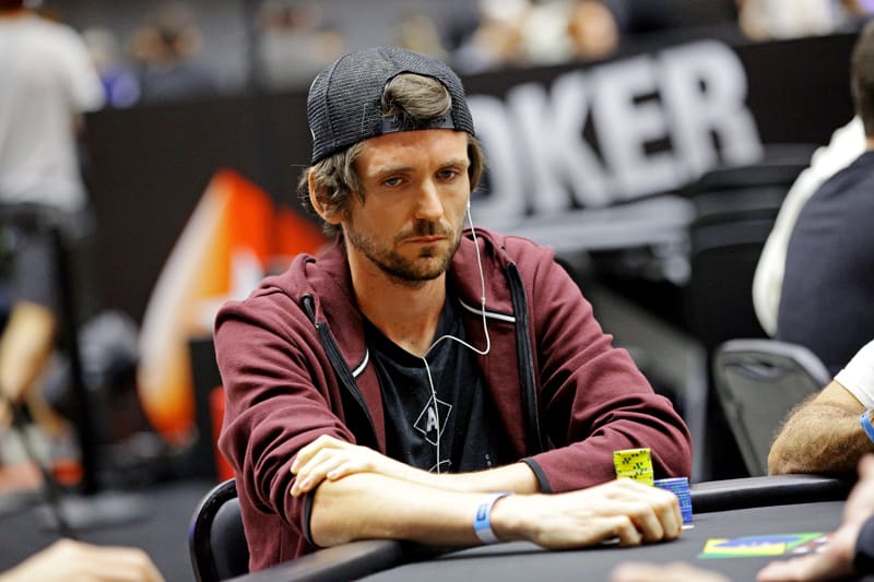 Brasileiros brilham no PokerStars e ficam com 4 eventos da Bounty Builder Series