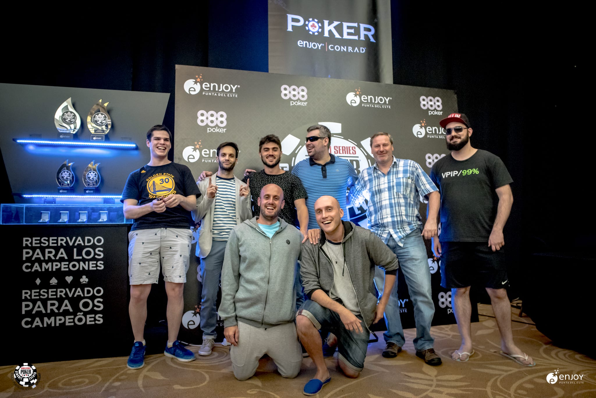 Marco Fernandes e Fabio colonese estão na mesa final da WSOP