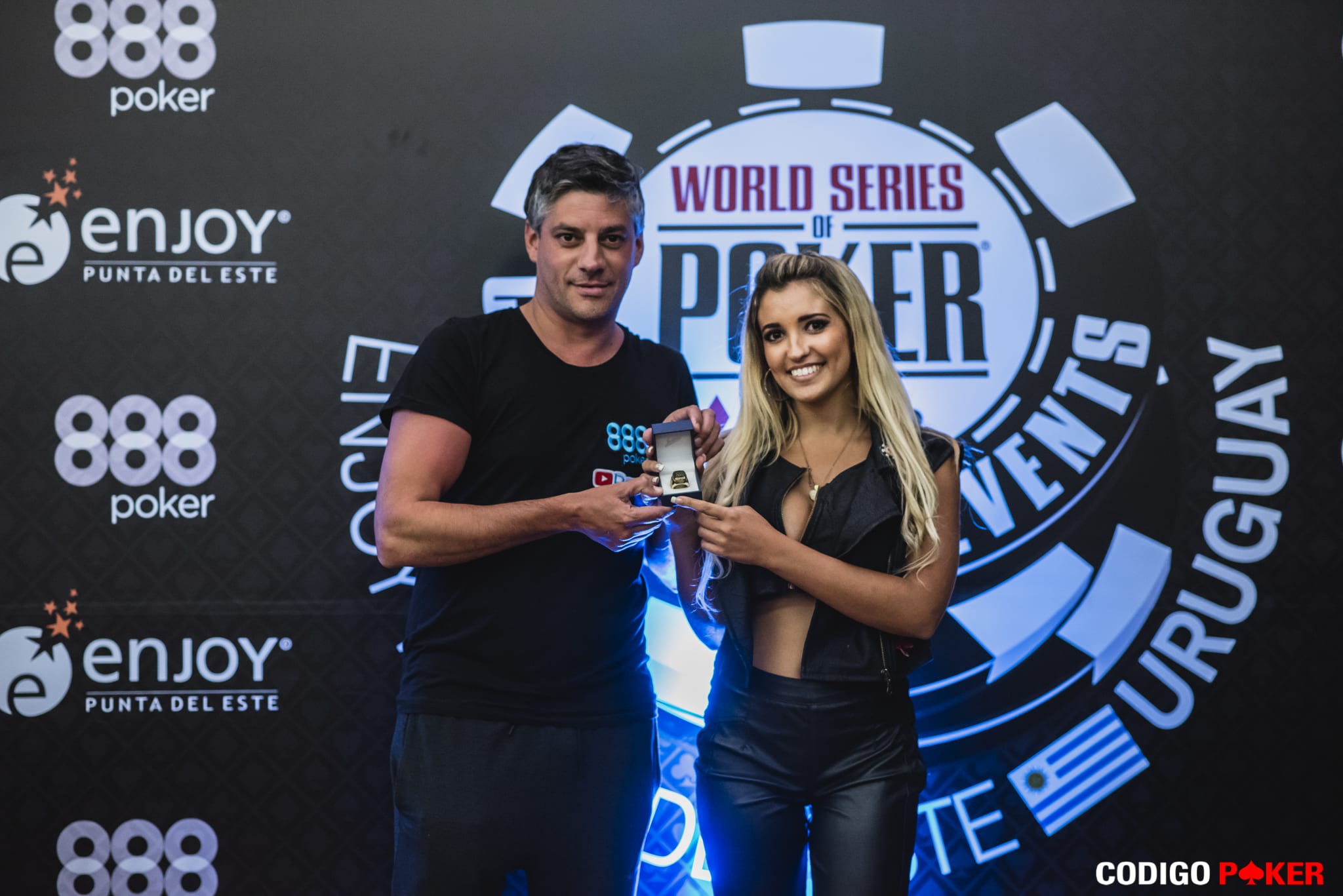 Alcaide ya tiene su brillante y reluciente anillo