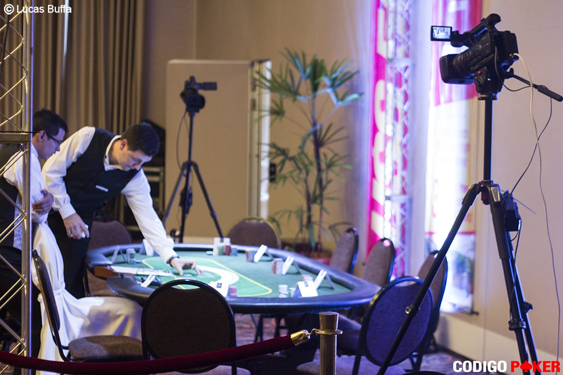 ¡Se juega el último satélite al High Roller US$500k!