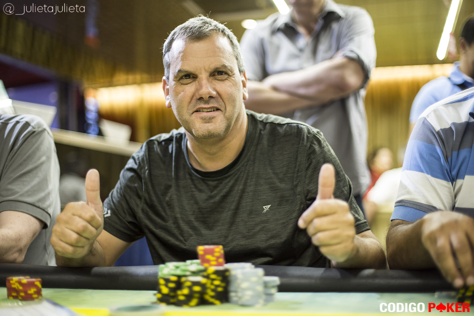 Jorge Bilo lideró a la multitud del Día 1A de la Summer Cup