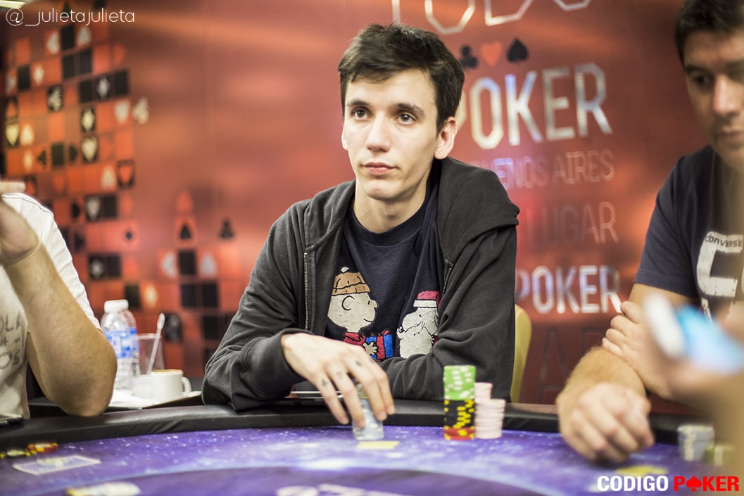 Grinder Report: latinos a los bombazos