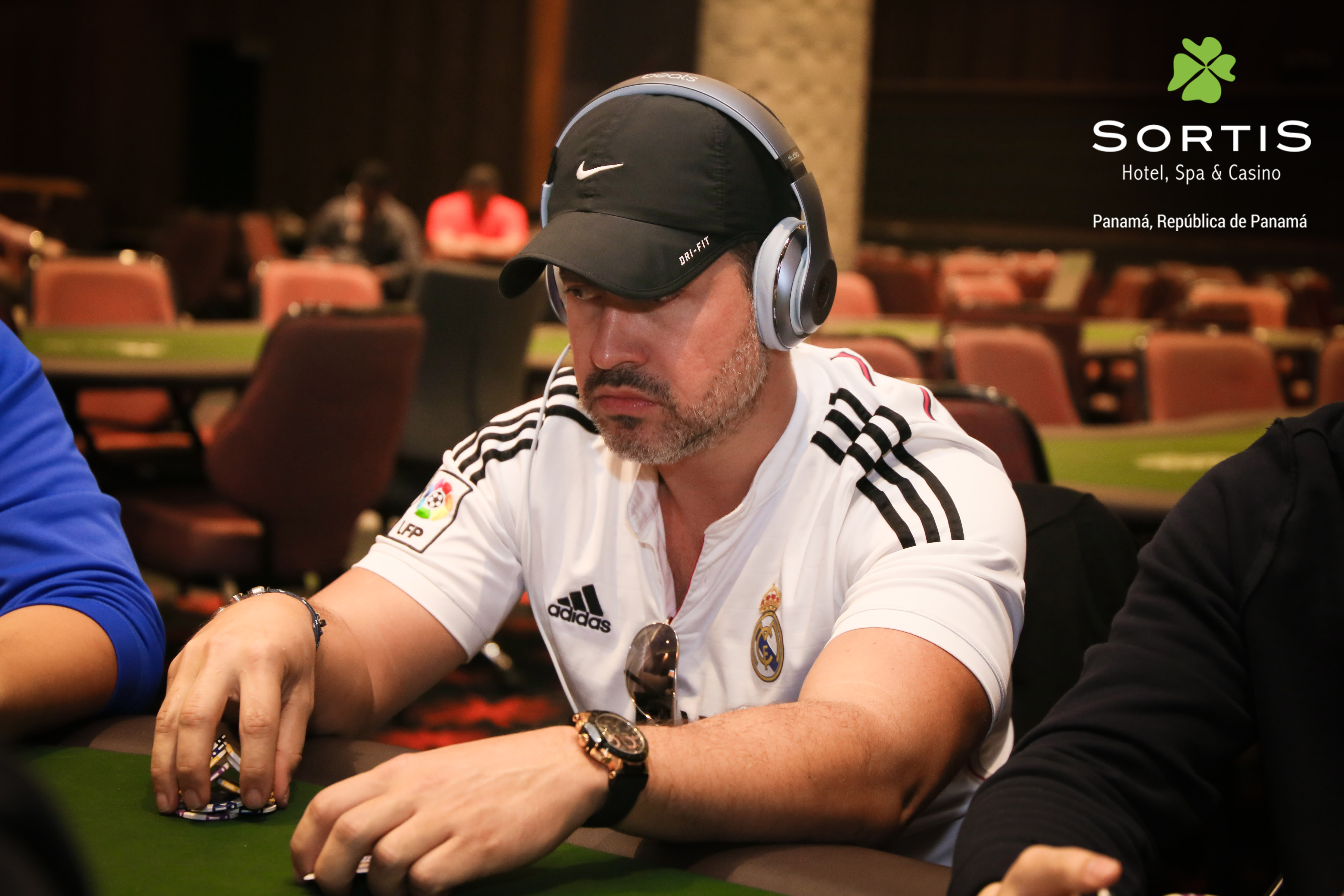 Grinder Report: toda la acción de los paños virtuales