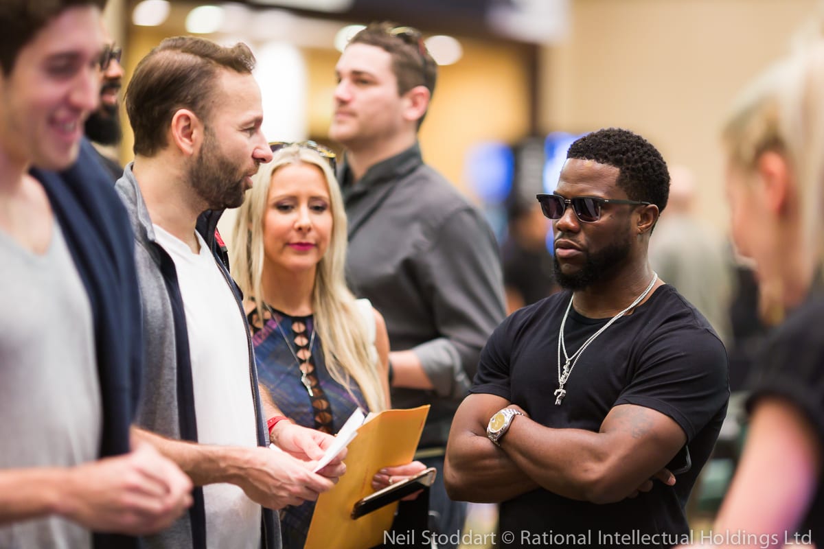 El famoso comediante Kevin Hart hizo su mejor rutina en el SHR