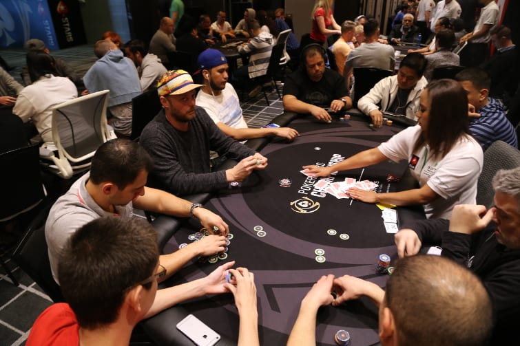Cartas con aroma a café en el Championship de Panamá