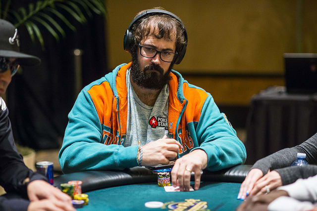 Mercier sabe que un bebé trae pan bajo el brazo