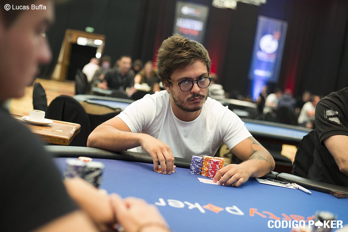 ¡Siga el baile! Petrone, campeón del Main Event del PowerFest