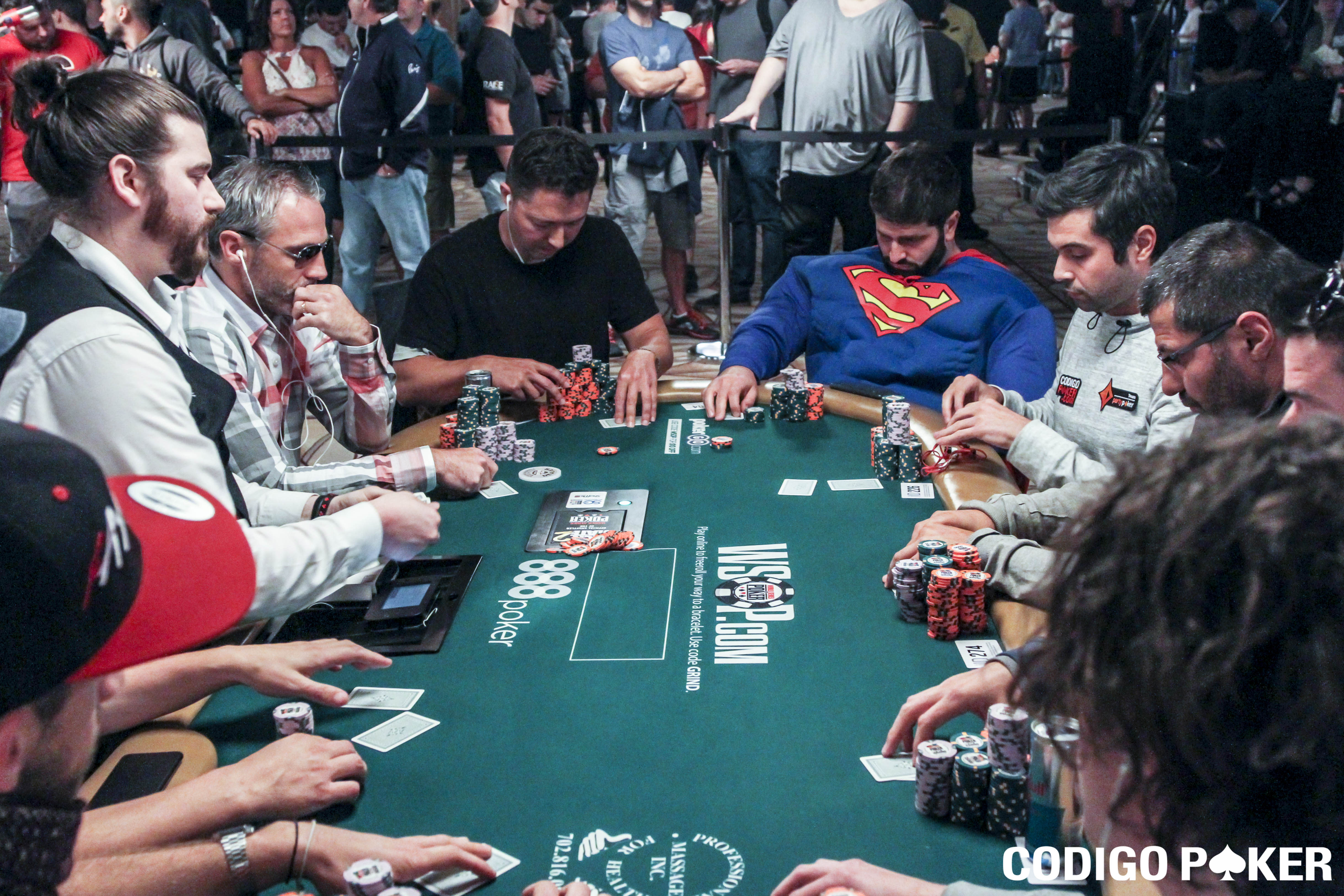 Salas y Dubini van por todo: ya están en el Día 6 del Main Event